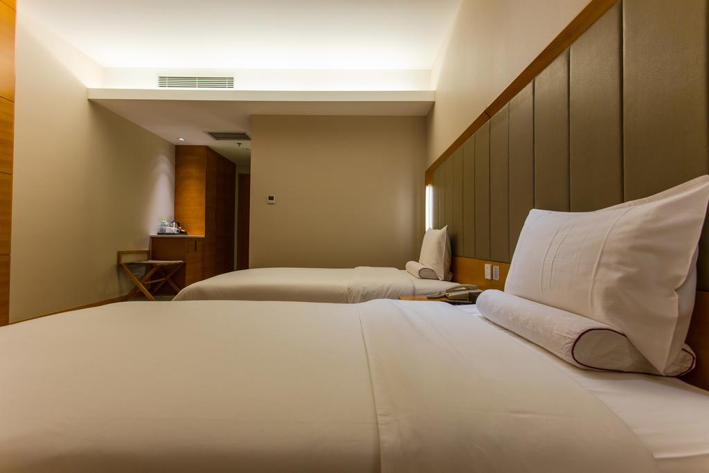 Ji Hotel Wuhan Guanggu Plaza Kamer foto