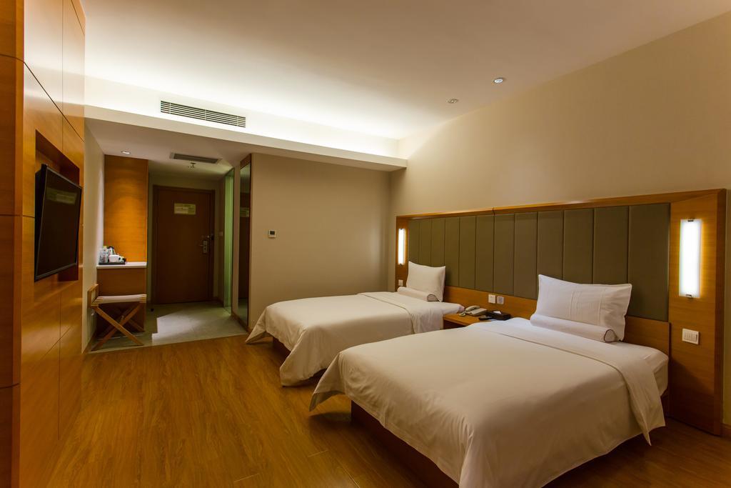 Ji Hotel Wuhan Guanggu Plaza Kamer foto